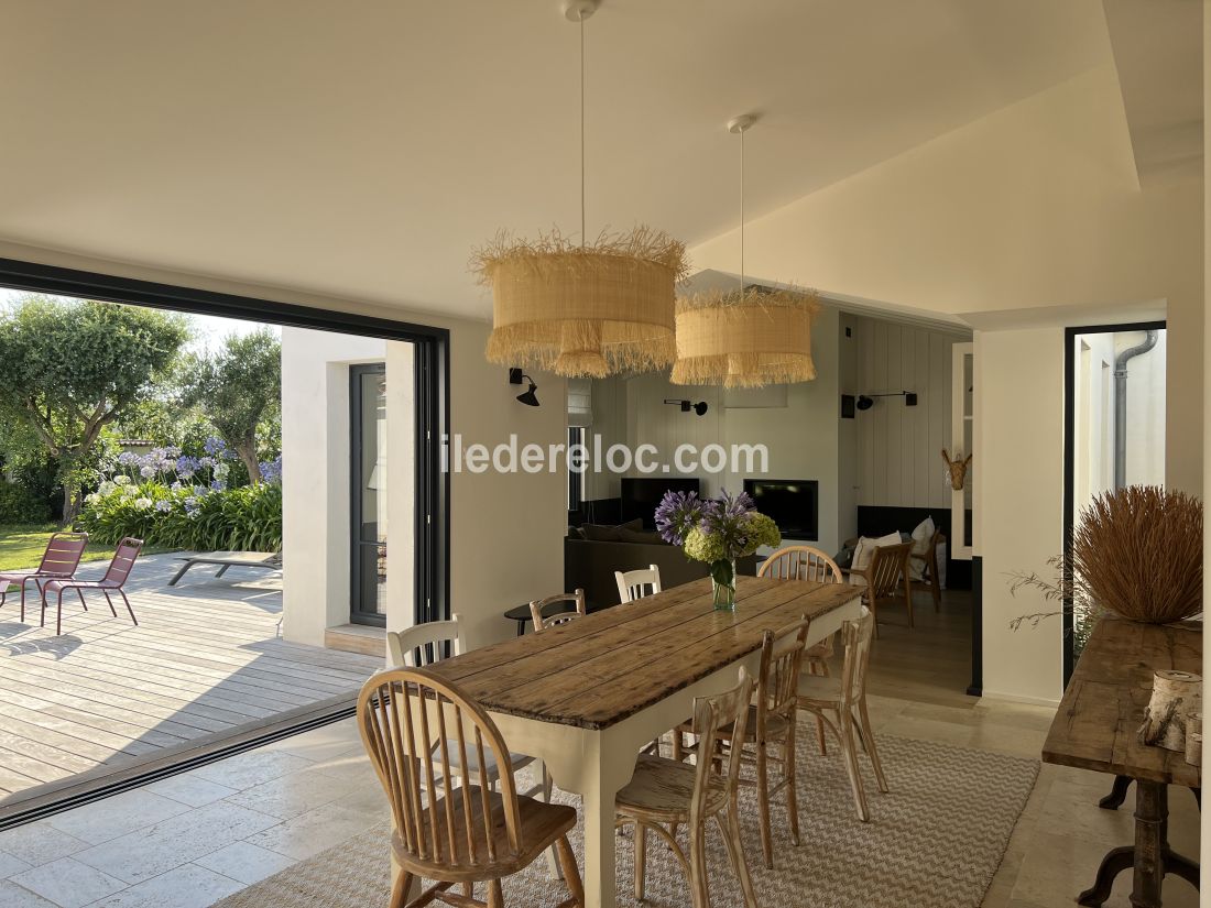 Photo 5 : NC d'une maison située à Ars en Ré, île de Ré.