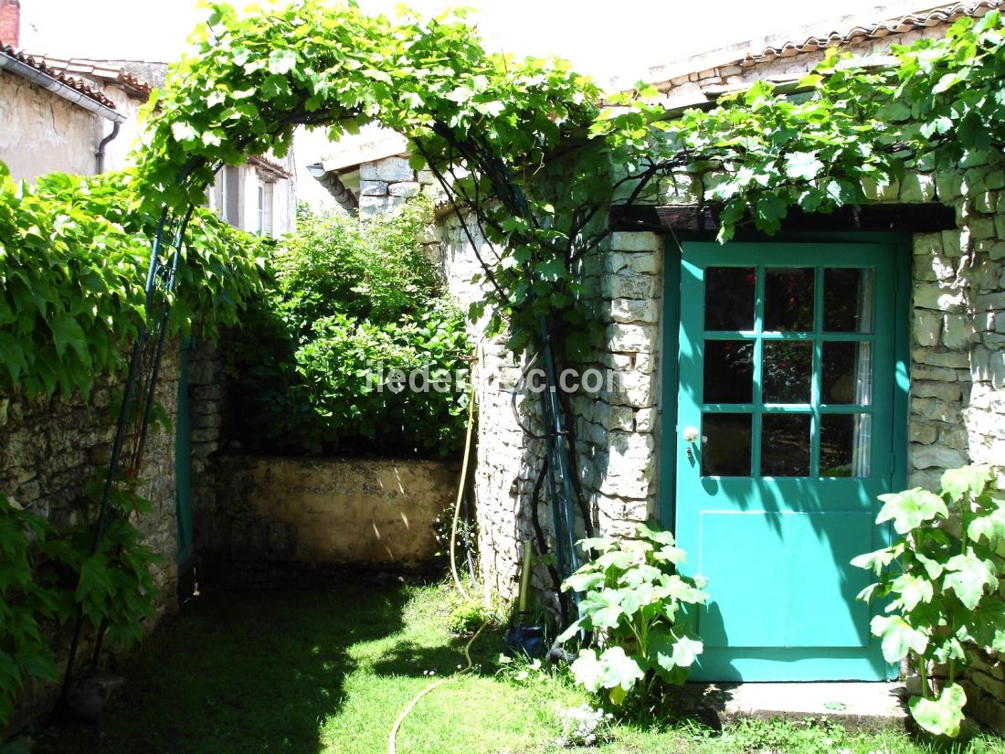 Photo 28 : NC d'une maison située à Sainte-Marie-de-Ré, île de Ré.