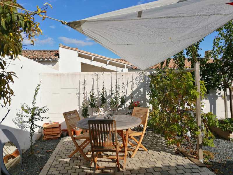 Photo 3 : NC d'une maison située à Loix, île de Ré.