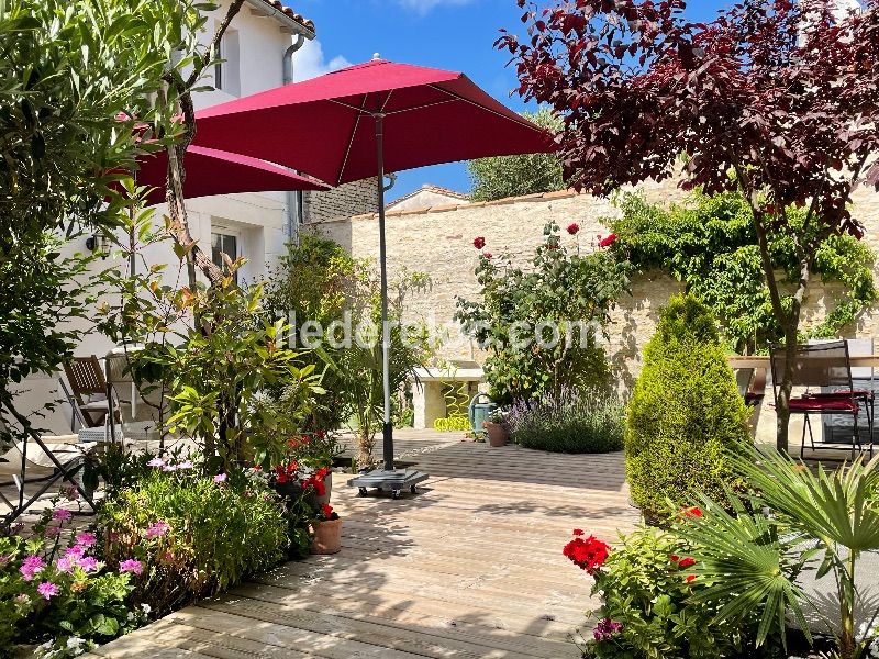 Photo 31 : PATIO d'une maison située à La Couarde-sur-mer, île de Ré.