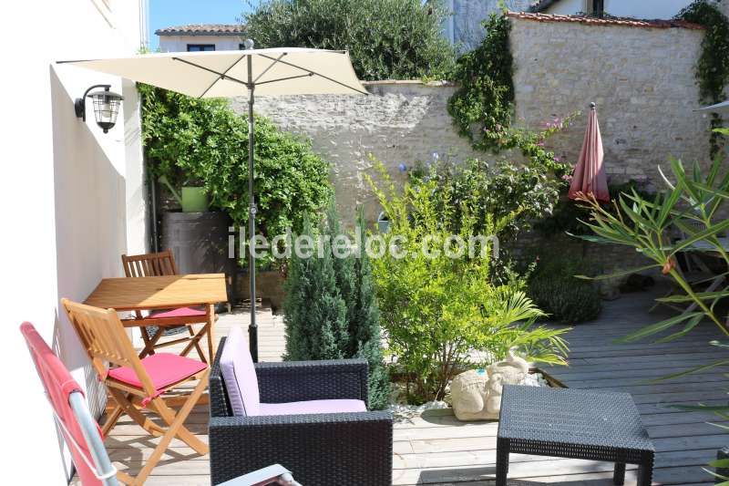 Photo 42 : PATIO d'une maison située à La Couarde-sur-mer, île de Ré.