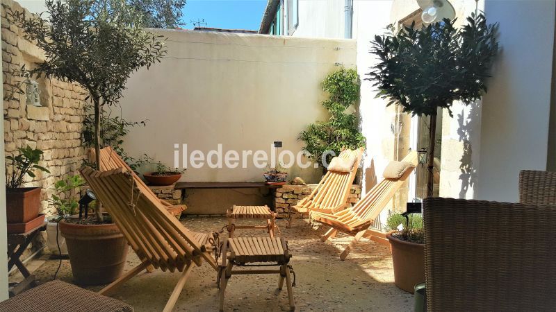 Photo 1 : NC d'une maison située à Saint-Martin-de-Ré, île de Ré.