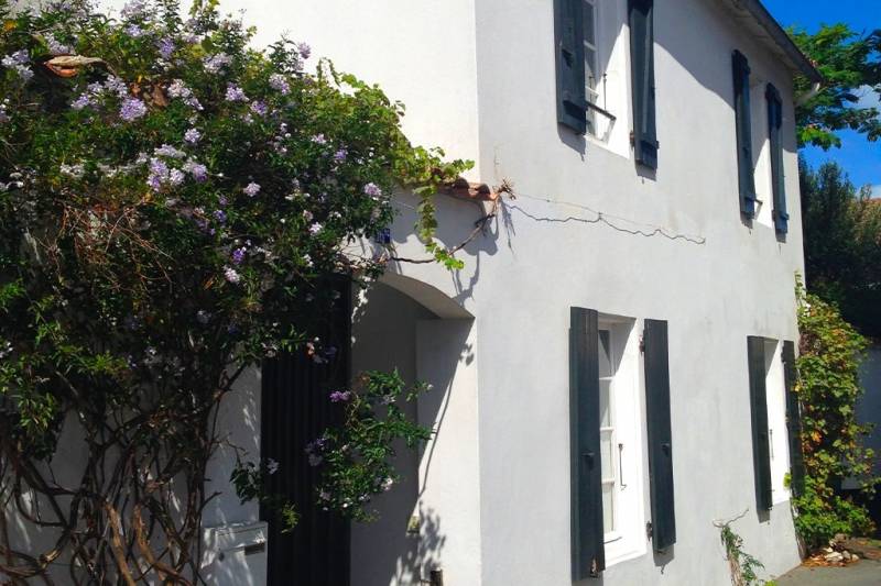 Photo 34 : EXTERIEUR d'une maison située à La Couarde-sur-mer, île de Ré.