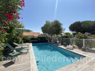 Ile de Ré:La villa des ormeaux : maison avec piscine chauffée jusqu'à 8 personnes.