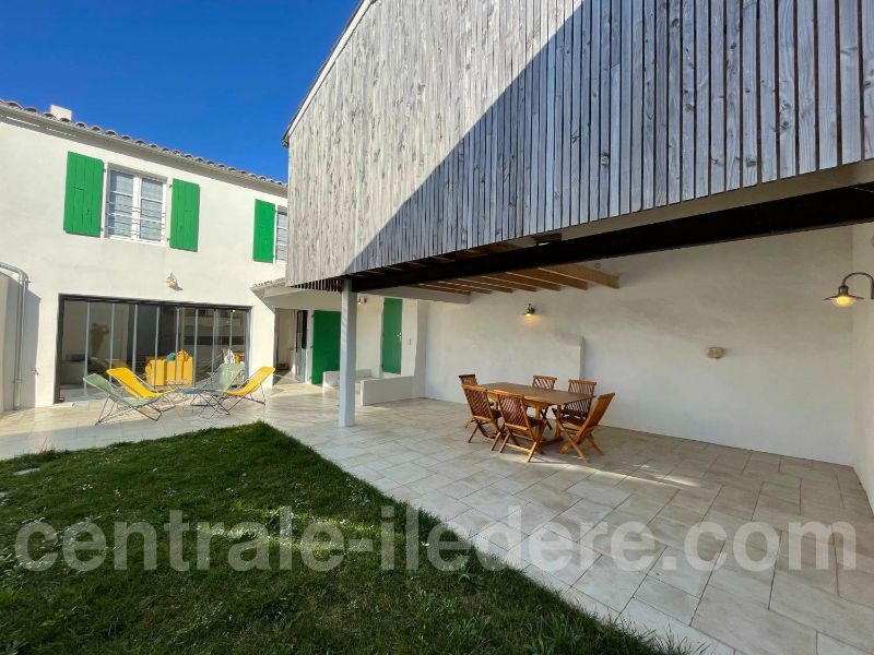 Photo 1 : NC d'une maison située à Le Bois-Plage-en-Ré, île de Ré.