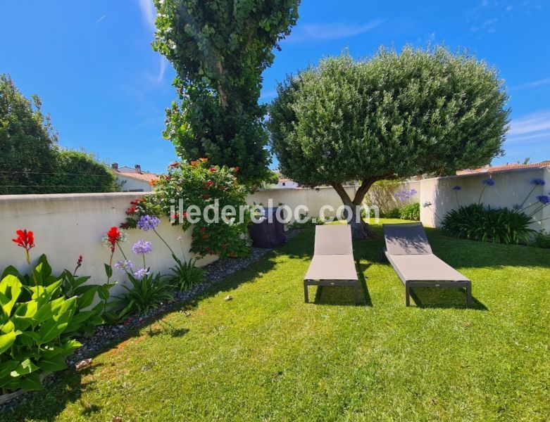 Photo 6 : JARDIN d'une maison située à La Couarde-sur-mer, île de Ré.