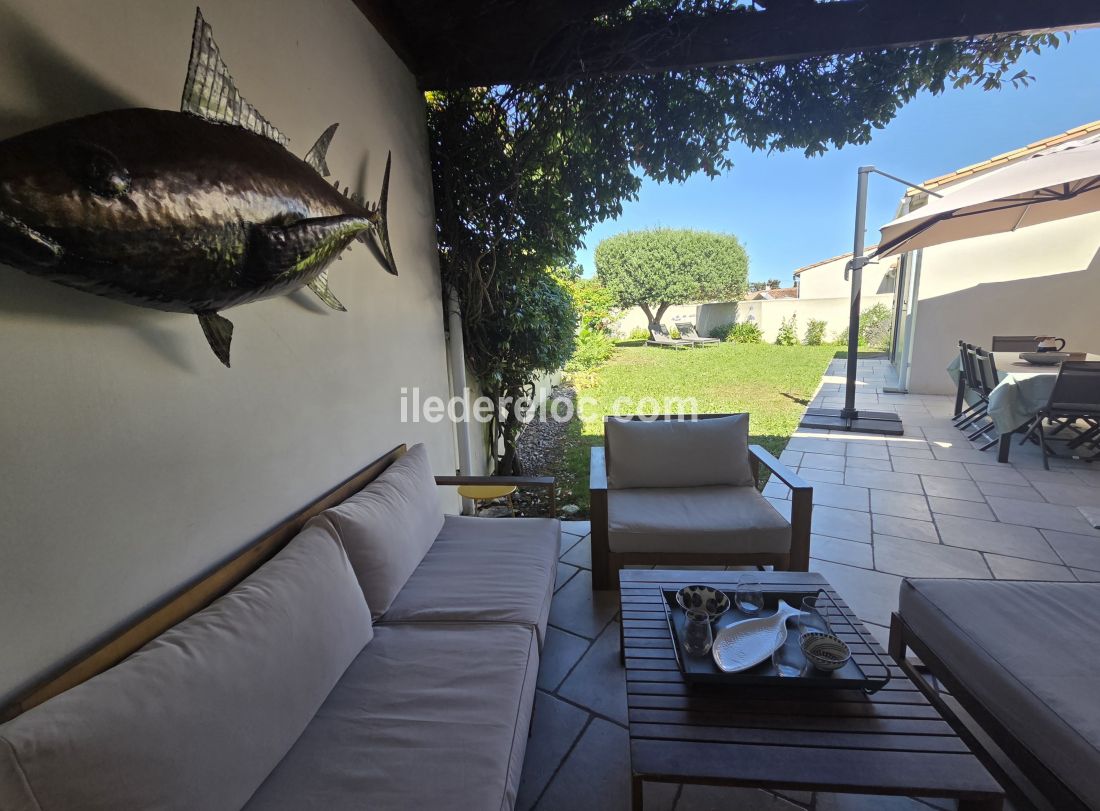 Photo 5 : PATIO d'une maison situ&eacute;e &agrave; La Couarde-sur-mer, &icirc;le de R&eacute;.