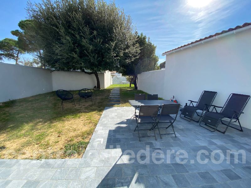 Photo 3 : NC d'une maison située à Le Bois-Plage-en-Ré, île de Ré.