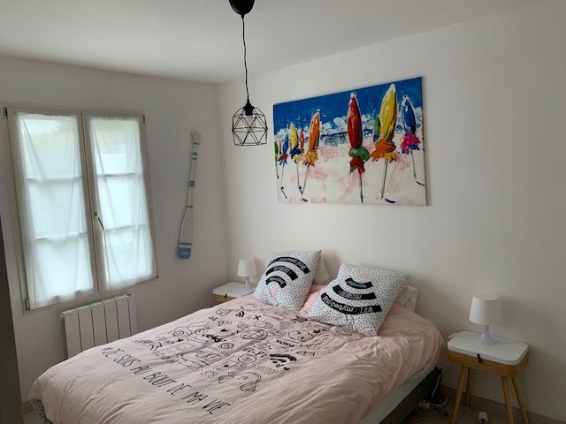 Photo 17 : CHAMBRE d'une maison située à Le Bois-Plage-en-Ré, île de Ré.