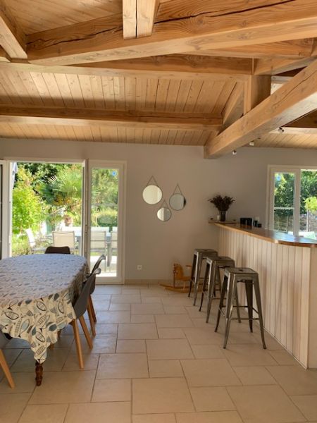 Photo 10 : SEJOUR d'une maison située à Le Bois-Plage-en-Ré, île de Ré.