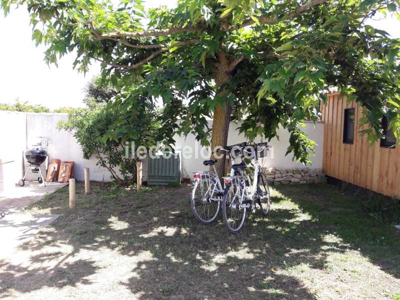 Photo 35 : JARDIN d'une maison située à Saint-Clément-des-Baleines, île de Ré.