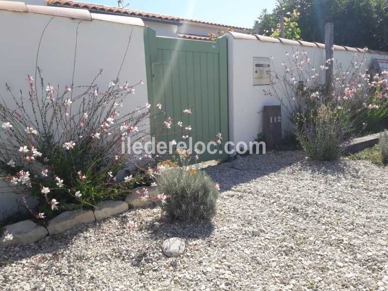 Photo 36 : ENTREE d'une maison située à Saint-Clément-des-Baleines, île de Ré.