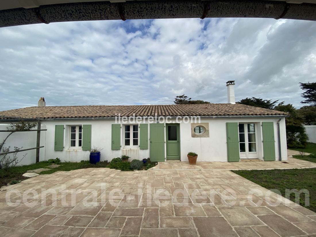 Photo 2 : NC d'une maison située à Saint-Clément-des-Baleines, île de Ré.