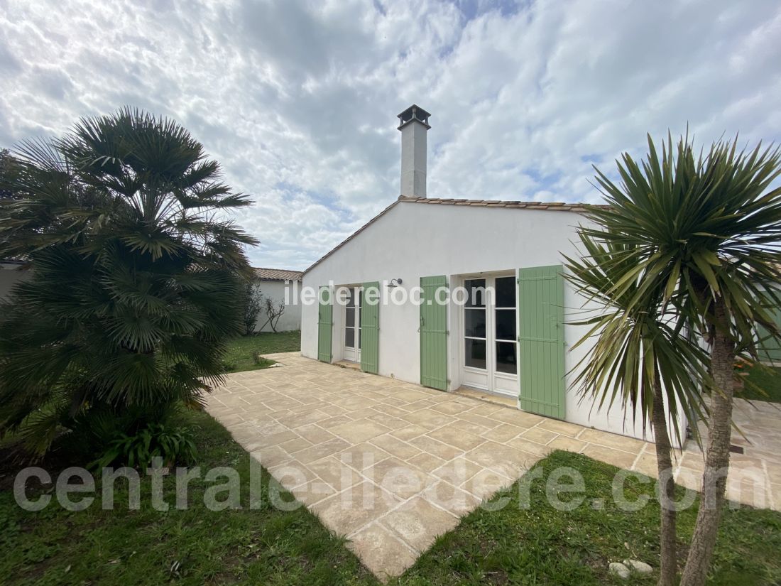 Photo 1 : NC d'une maison située à Saint-Clément-des-Baleines, île de Ré.