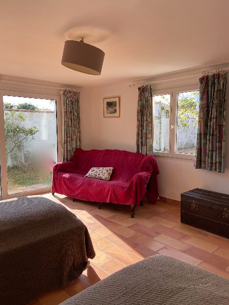 Photo 13 : CHAMBRE d'une maison située à La Couarde-sur-mer, île de Ré.