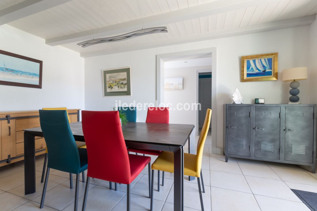 Photo 12 : SEJOUR d'une maison située à La Couarde-sur-mer, île de Ré.