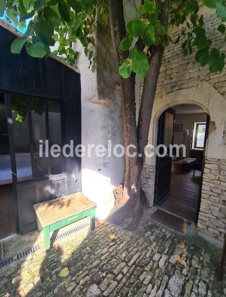 Photo 15 : PATIO d'une maison située à La Couarde-sur-mer, île de Ré.