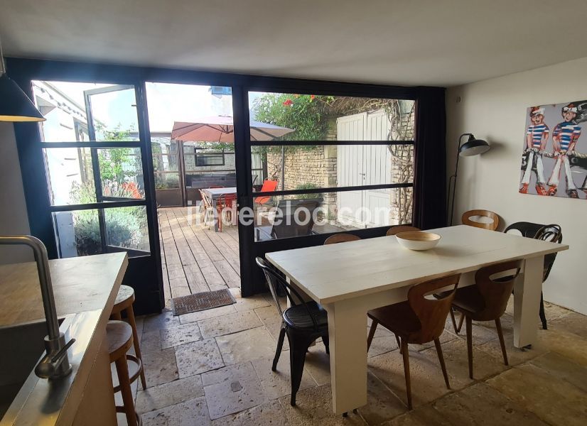 Photo 12 : SEJOUR d'une maison située à La Couarde-sur-mer, île de Ré.