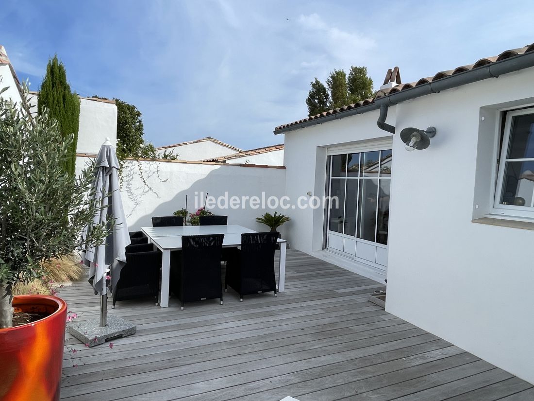 Photo 4 : PATIO d'une maison située à Loix, île de Ré.