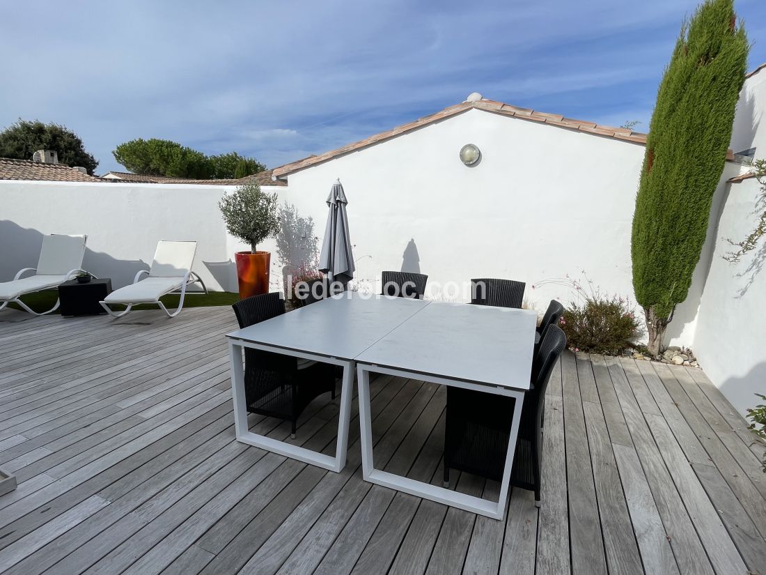 Photo 8 : PATIO d'une maison située à Loix, île de Ré.