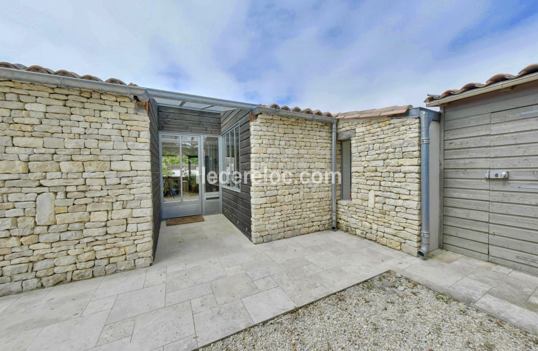 Photo 15 : NC d'une maison située à La Couarde-sur-mer, île de Ré.