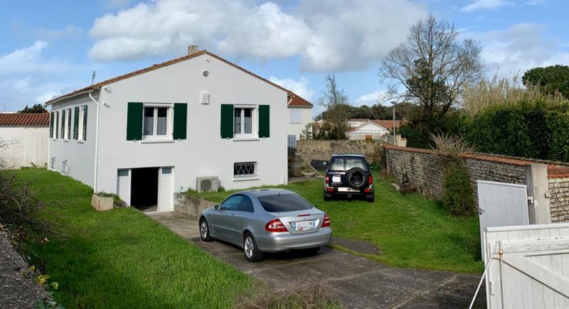 Photo 4 : EXTERIEUR d'une maison située à La Flotte-en-Ré, île de Ré.