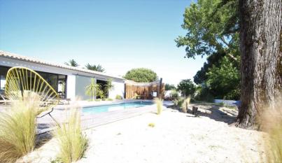 Ile de Ré:Villa des sables - 200 m de l'océan, au calme, avec piscine chauffée