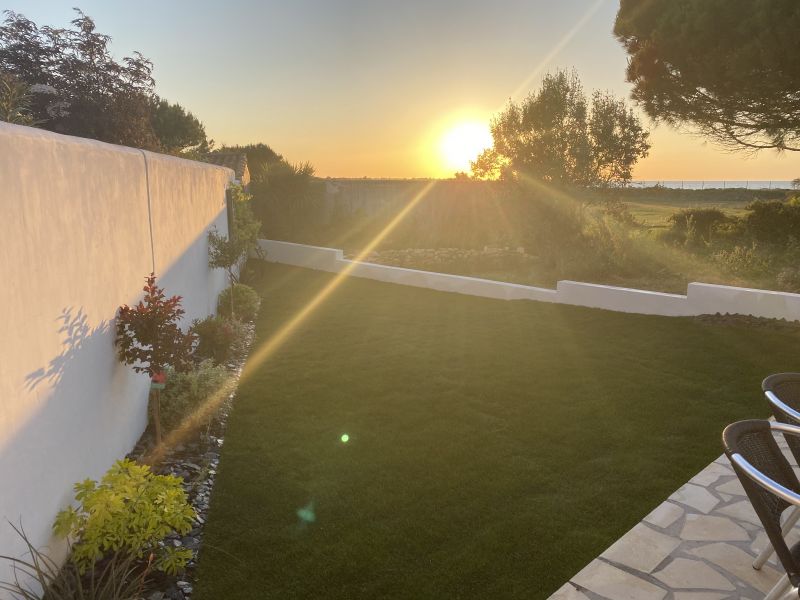 Photo 1 : TERRASSE d'une maison située à La Flotte-en-Ré, île de Ré.