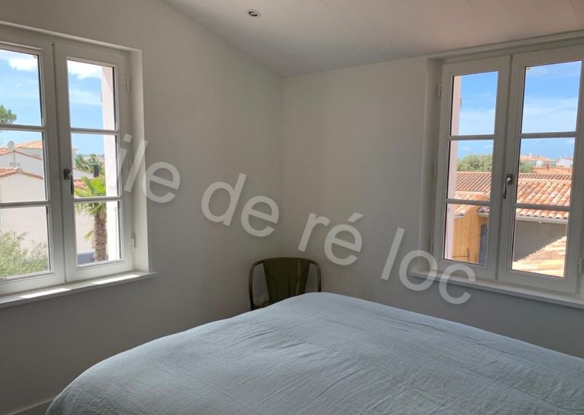 Photo 29 : CHAMBRE d'une maison située à Le Bois-Plage-en-Ré, île de Ré.