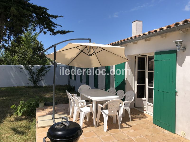 Photo 3 : TERRASSE d'une maison située à La Couarde-sur-mer, île de Ré.