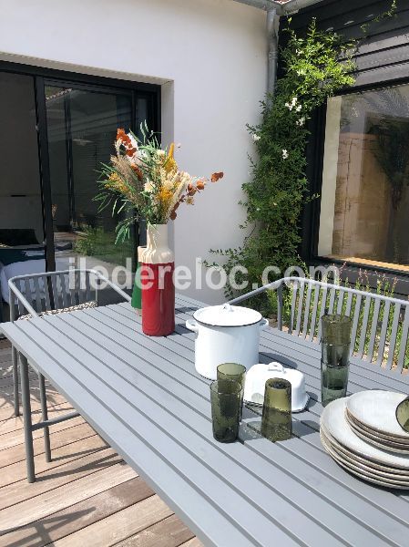 Photo 36 : TERRASSE d'une maison située à La Couarde-sur-mer, île de Ré.