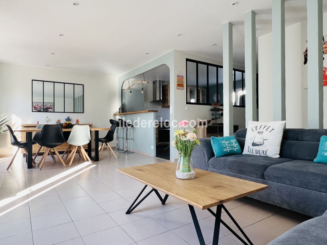 Photo 4 : NC d'une maison situ&eacute;e &agrave; La Flotte-en-R&eacute;, &icirc;le de R&eacute;.