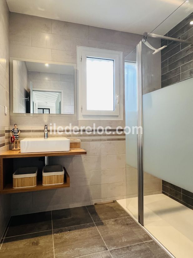 Photo 17 : NC d'une maison situ&eacute;e &agrave; La Flotte-en-R&eacute;, &icirc;le de R&eacute;.