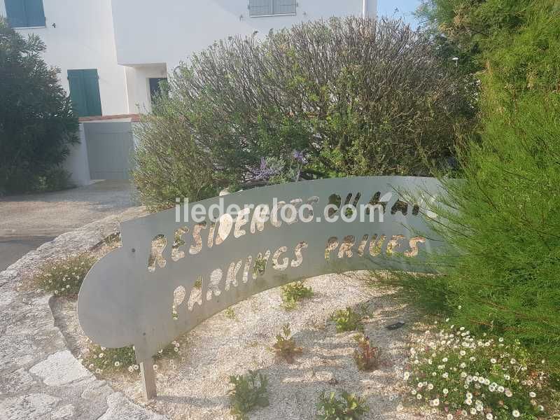 Photo 24 : EXTERIEUR d'une maison située à La Couarde-sur-mer, île de Ré.