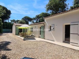 Ile de Ré:Maison de vacances - 8 personnes - grand terrain