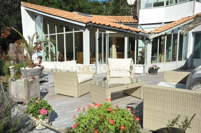 Photo 9 : TERRASSE d'une maison située à Rivedoux-Plage, île de Ré.