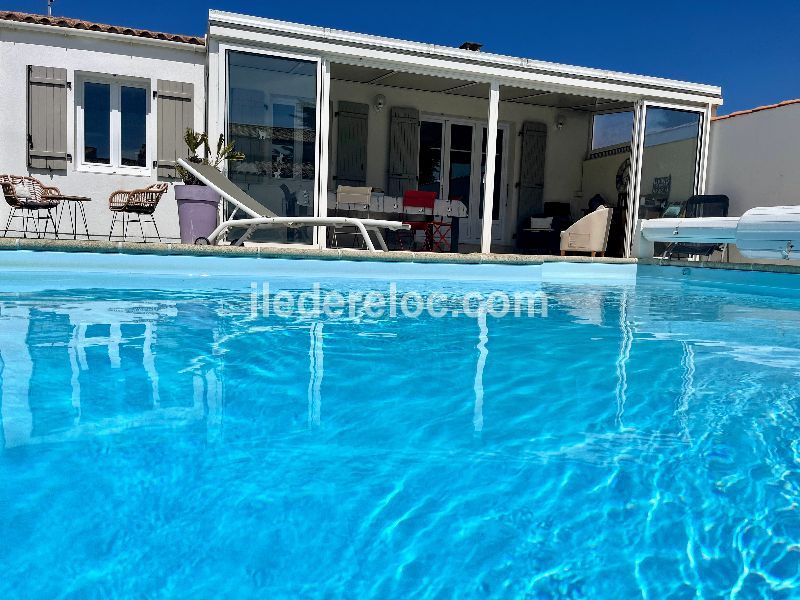 Photo 17 : PISCINE d'une maison située à Le Bois-Plage-en-Ré, île de Ré.