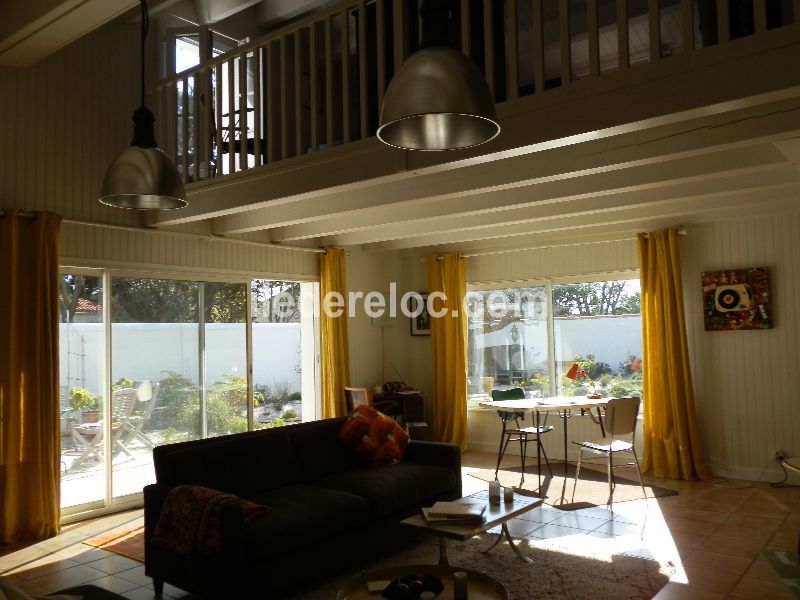 Photo 7 : SEJOUR d'une maison située à Les Portes-en-Ré, île de Ré.