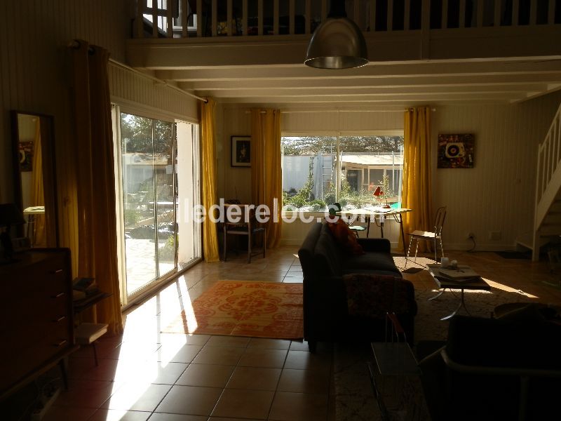 Photo 6 : SEJOUR d'une maison située à Les Portes-en-Ré, île de Ré.