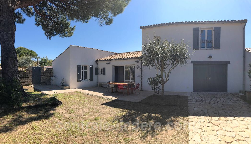 Photo 1 : NC d'une maison située à La Flotte-en-Ré, île de Ré.