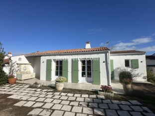 Ile de R&eacute;:Maison réthaise au calme, 200 de la plage