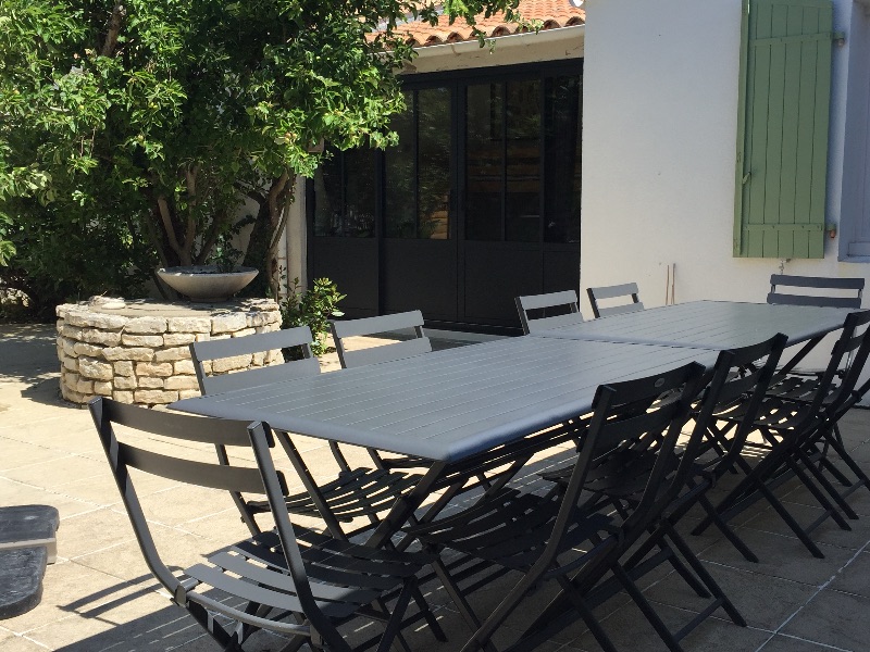 Photo 5 : TERRASSE d'une maison située à La Couarde-sur-mer, île de Ré.