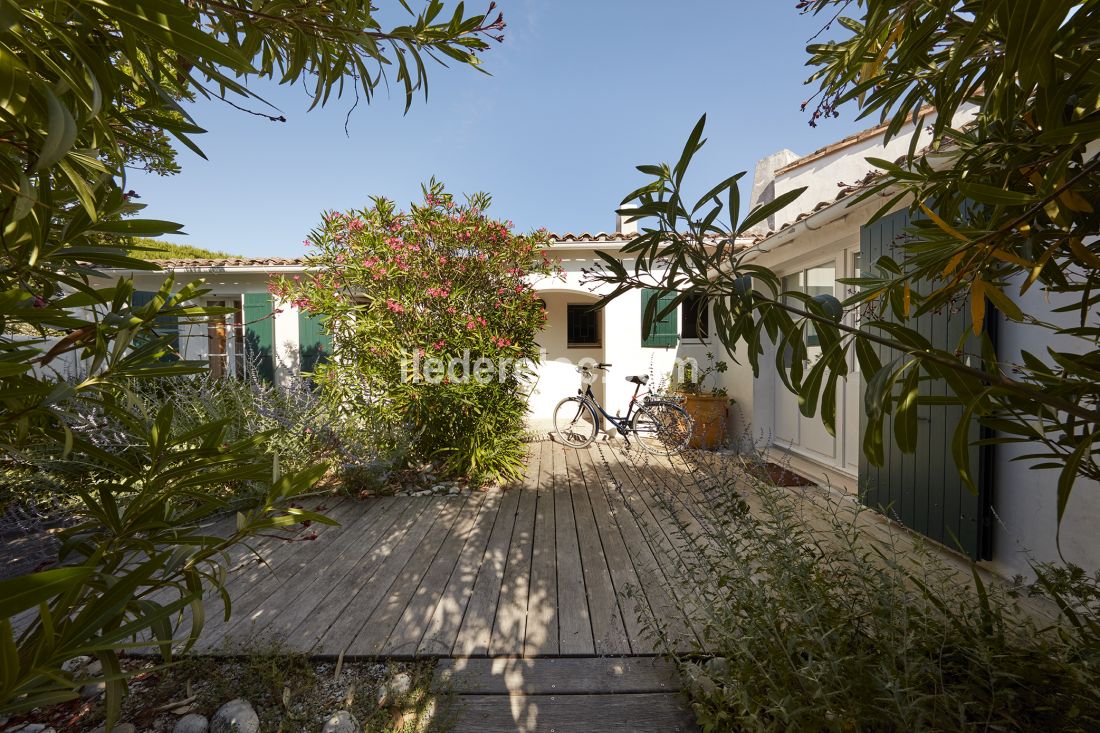 Photo 8 : NC d'une maison située à Loix, île de Ré.