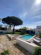 Ile de Ré:Maison d'architecte avec piscine chauffée, proche de la plage