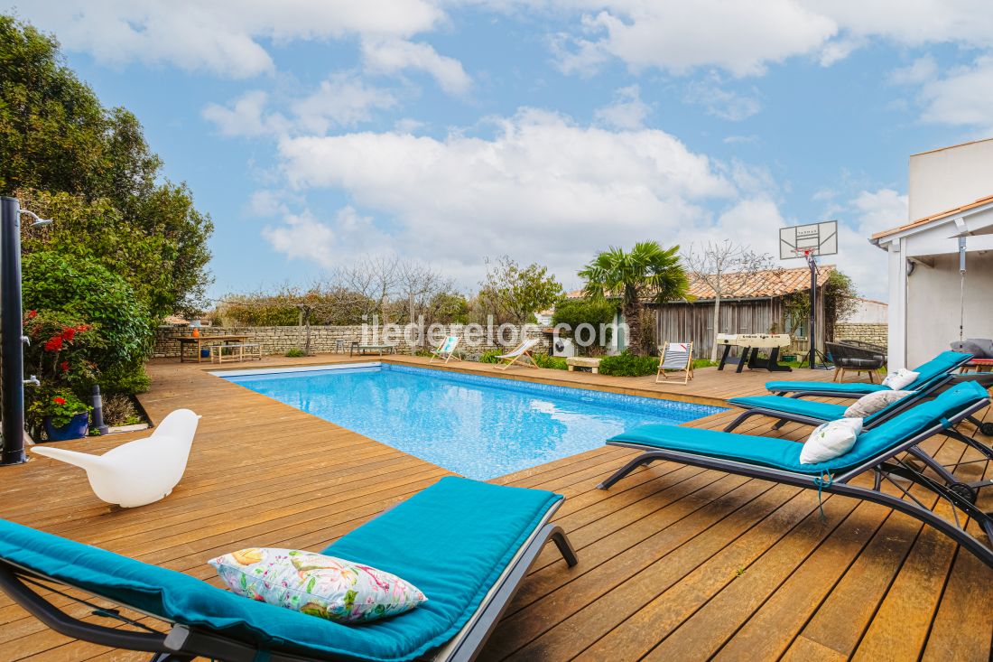 Photo 15 : TERRASSE d'une maison située à Sainte-Marie-de-Ré, île de Ré.