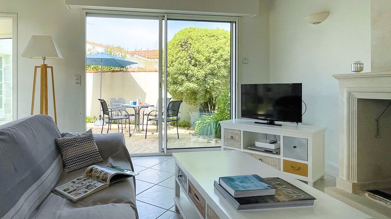 Photo 11 : SEJOUR d'une maison située à La Couarde-sur-mer, île de Ré.