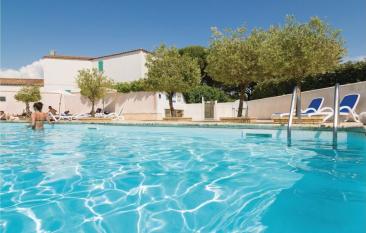 Ile de Ré:Maison avec piscine dans résidence sécurisée