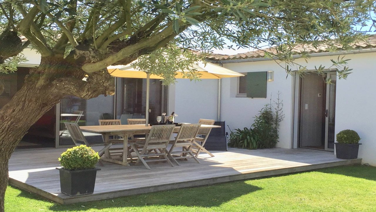 Photo 1 :  d'une maison située à La Flotte-en-Ré, île de Ré.