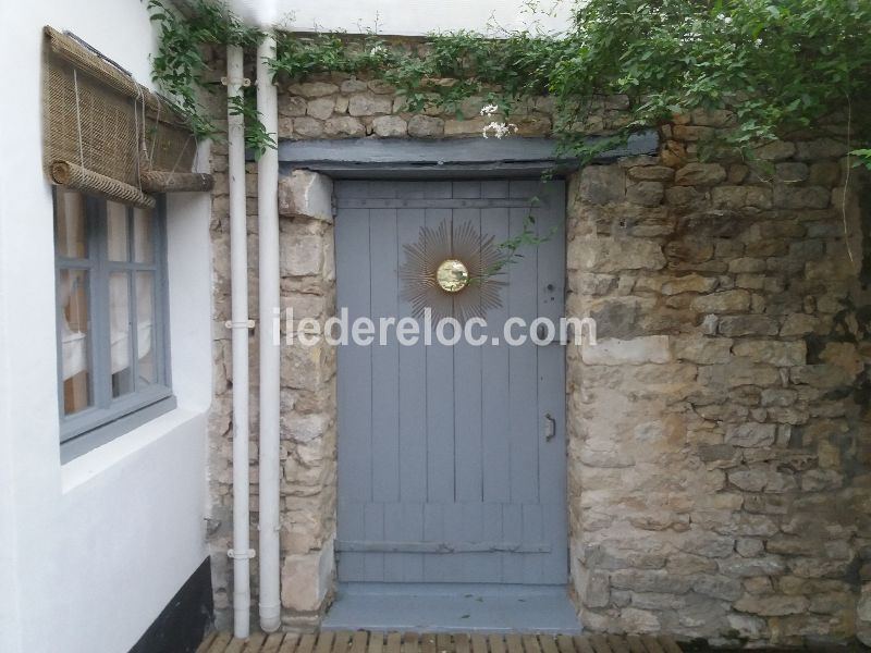 Photo 10 : CHAMBRE d'une maison située à Saint-Clément-des-Baleines, île de Ré.
