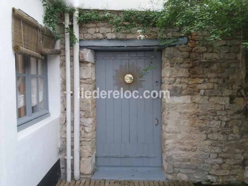 Photo 10 : CHAMBRE d'une maison située à Saint-Clément-des-Baleines, île de Ré.